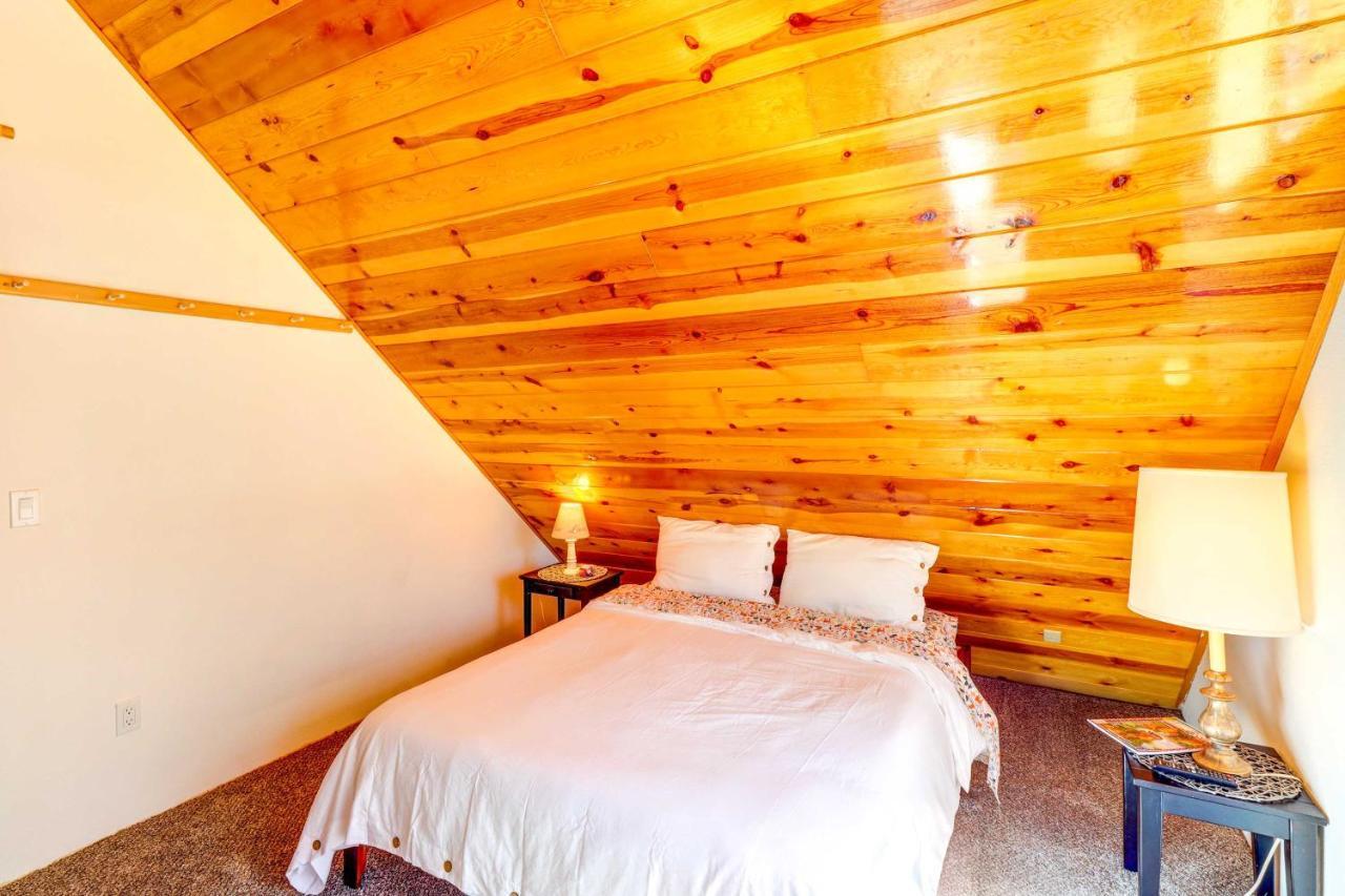 Lakeside Cabin Rental With Hot Tub - Close To Hiking Pinetop-Lakeside Exterior foto